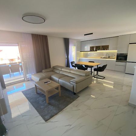 Guest House Ana Residence 扎达尔 外观 照片