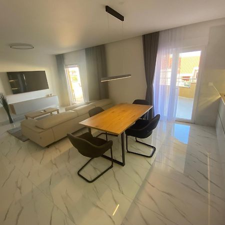 Guest House Ana Residence 扎达尔 外观 照片