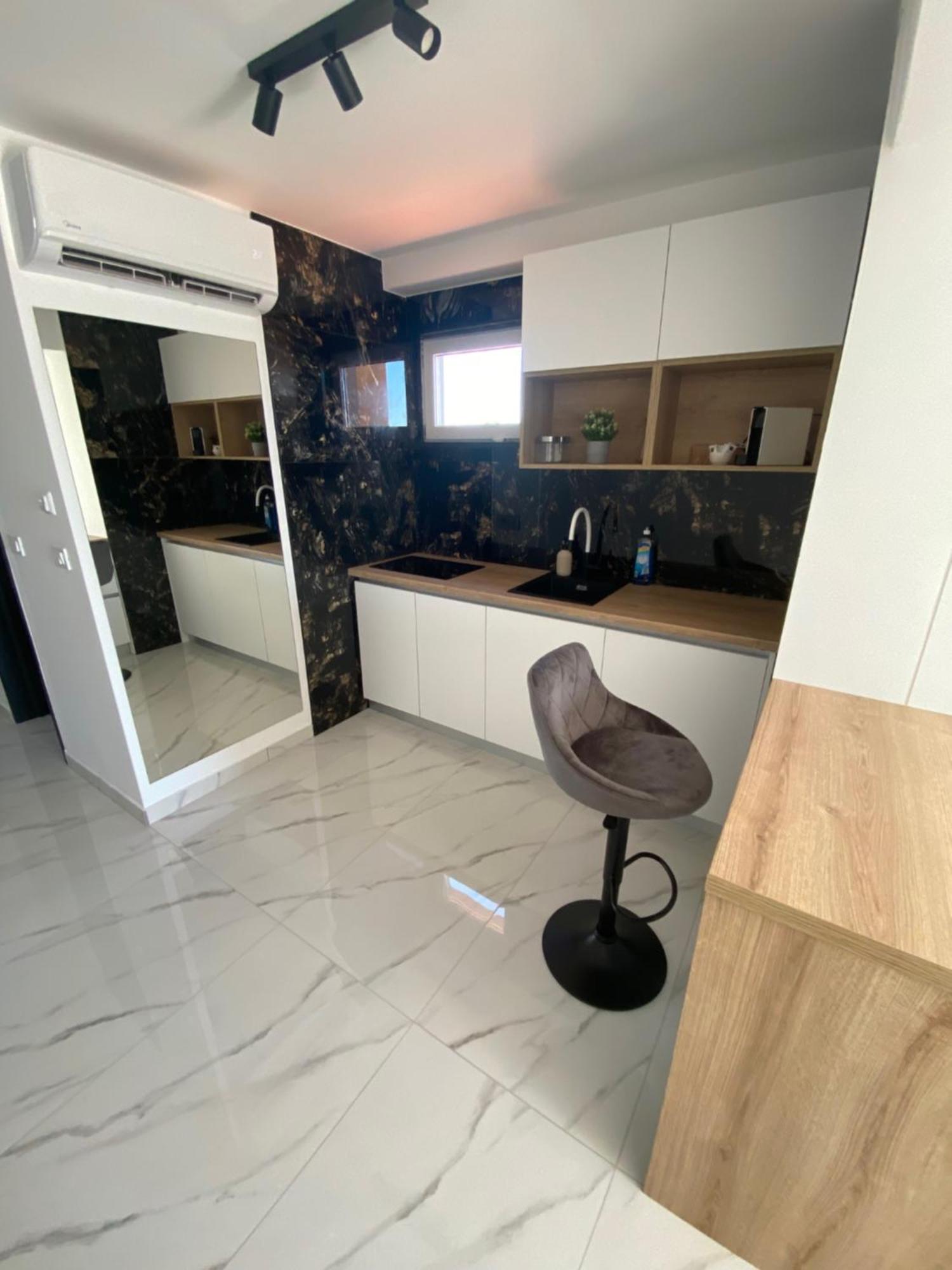 Guest House Ana Residence 扎达尔 外观 照片